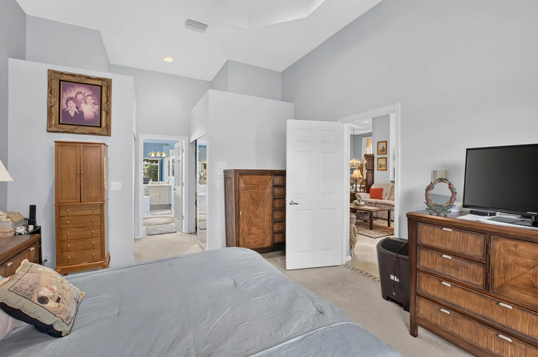 Photo of 7276 DEMEDICI Circle