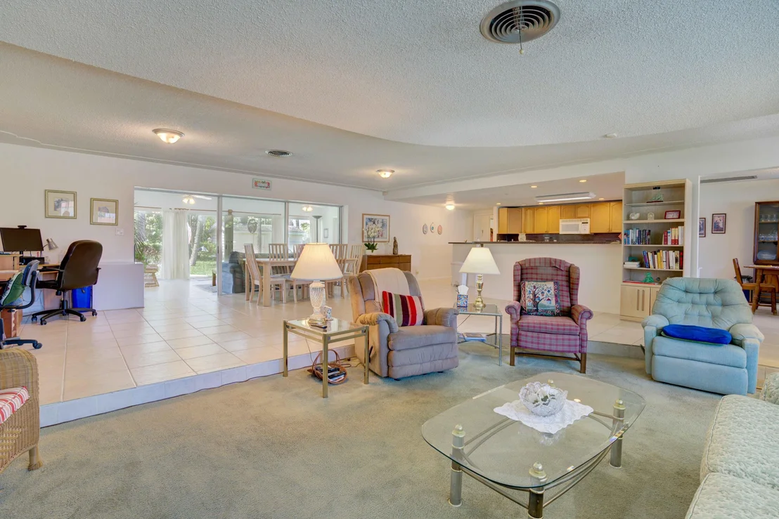 Photo of 452 Date Palm Drive