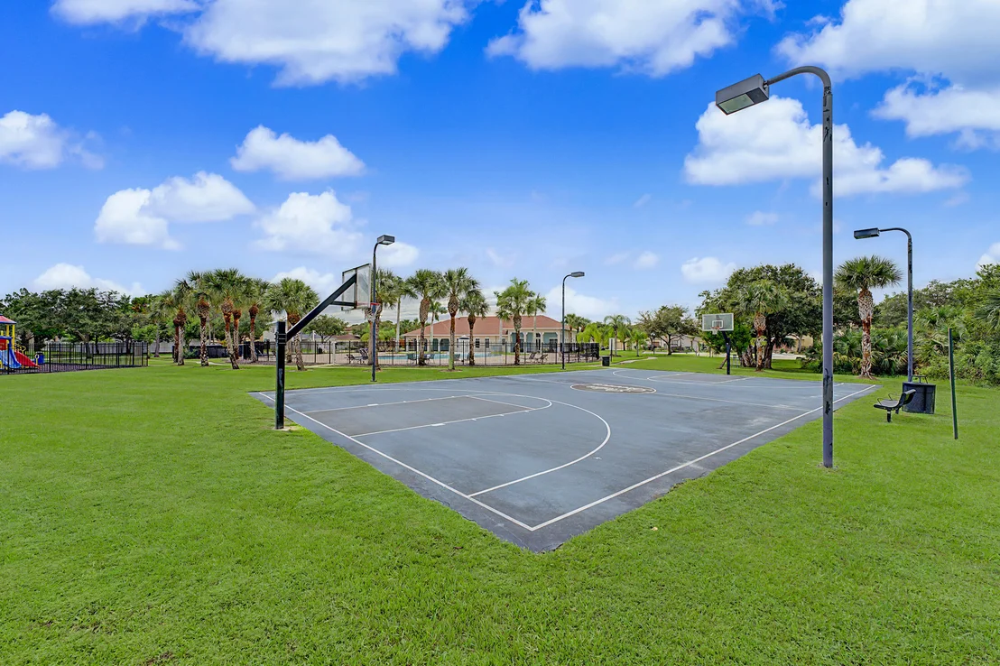 Photo of 416 Seafoam Circle