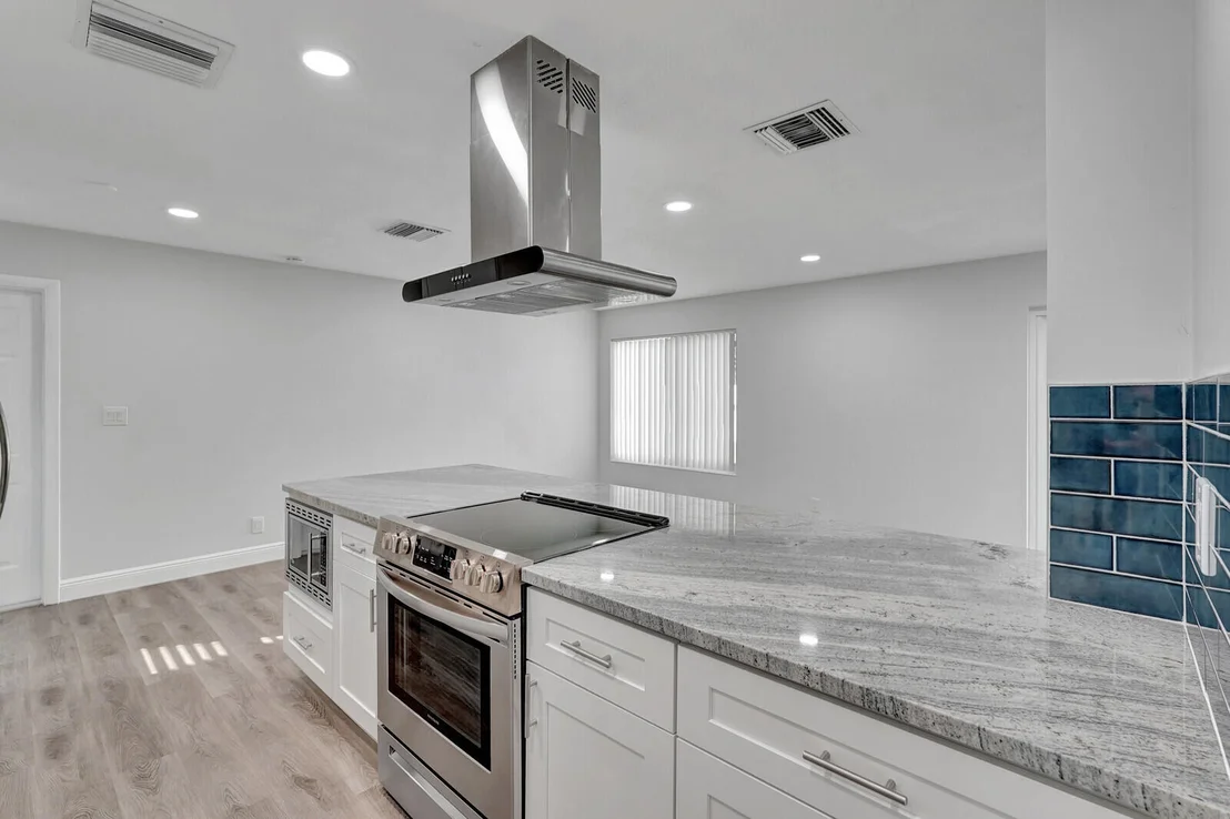Photo of 904 Lighthouse Drive