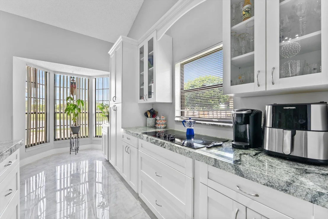 Photo of 5185 Brian Boulevard