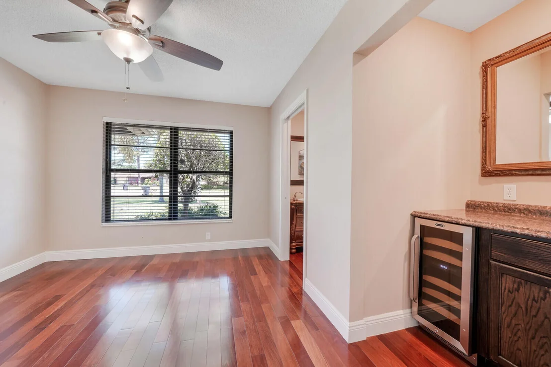 Photo of 818 Ivy Drive