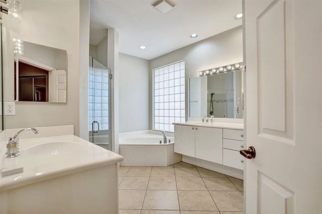 Photo of 7407 Viale Angelo