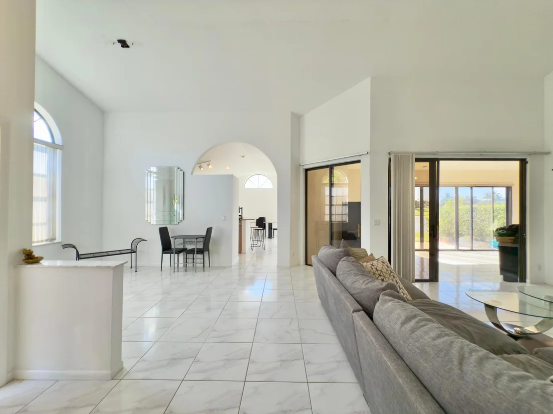 Photo of 8491 Heather Place