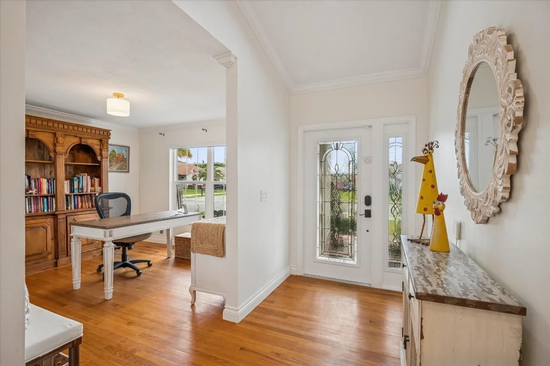 Photo of 401 Barbri Lane