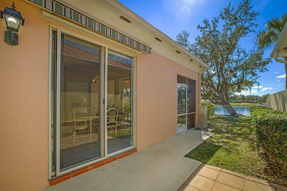 Photo of 1226 SW Eagleglen Place Place