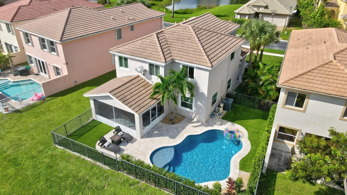 Photo of 6176 Spring Isles Boulevard