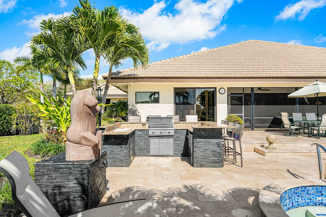 Photo of 5221 Estates Drive