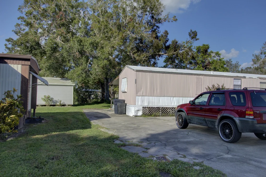 Photo of 3247 SE 27th Street