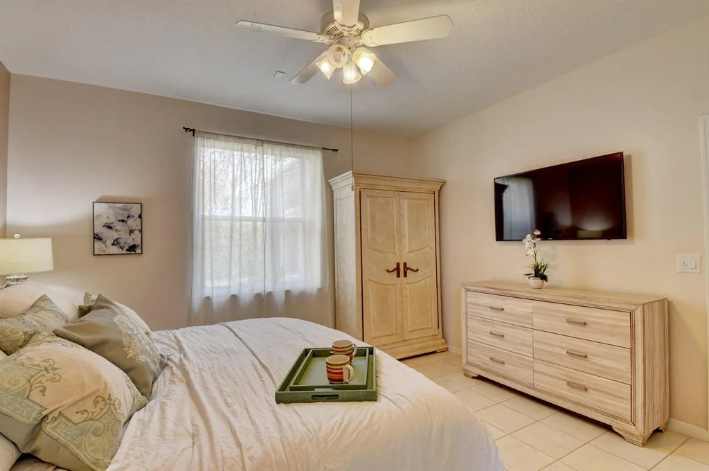 Photo of 10684 Royal Caribbean Circle