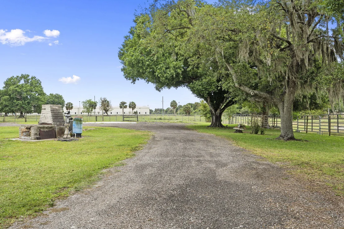 Photo of 4072 NW 18th Street