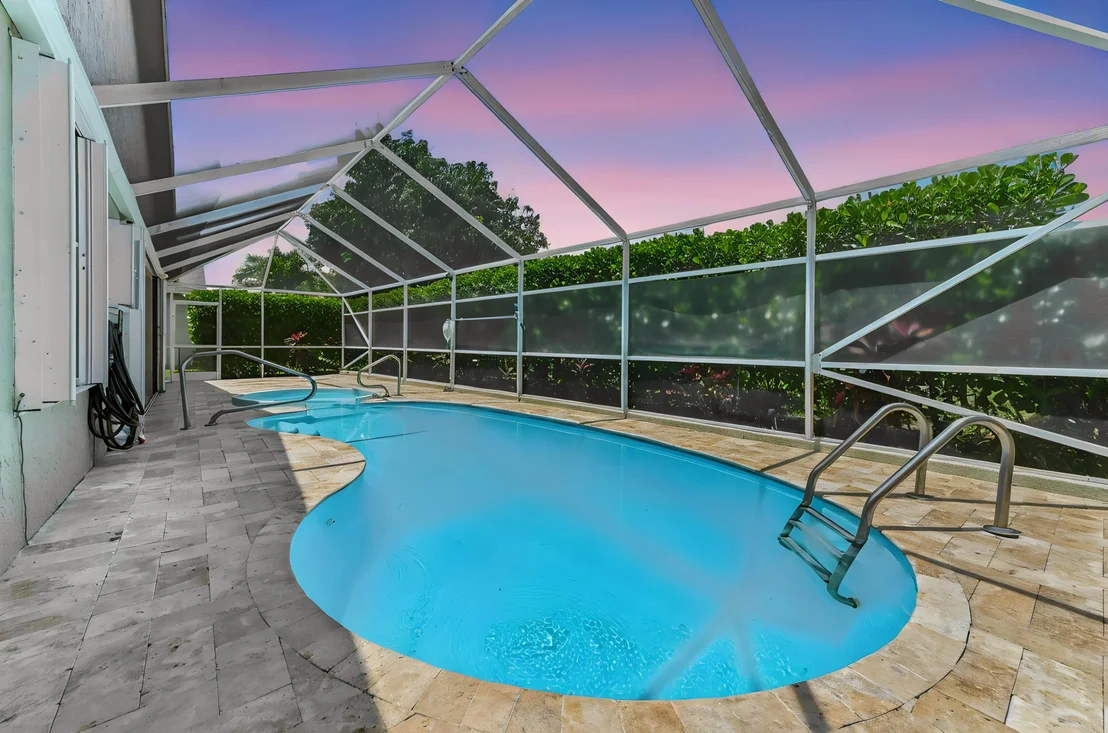Photo of 1163 Peninsula Way