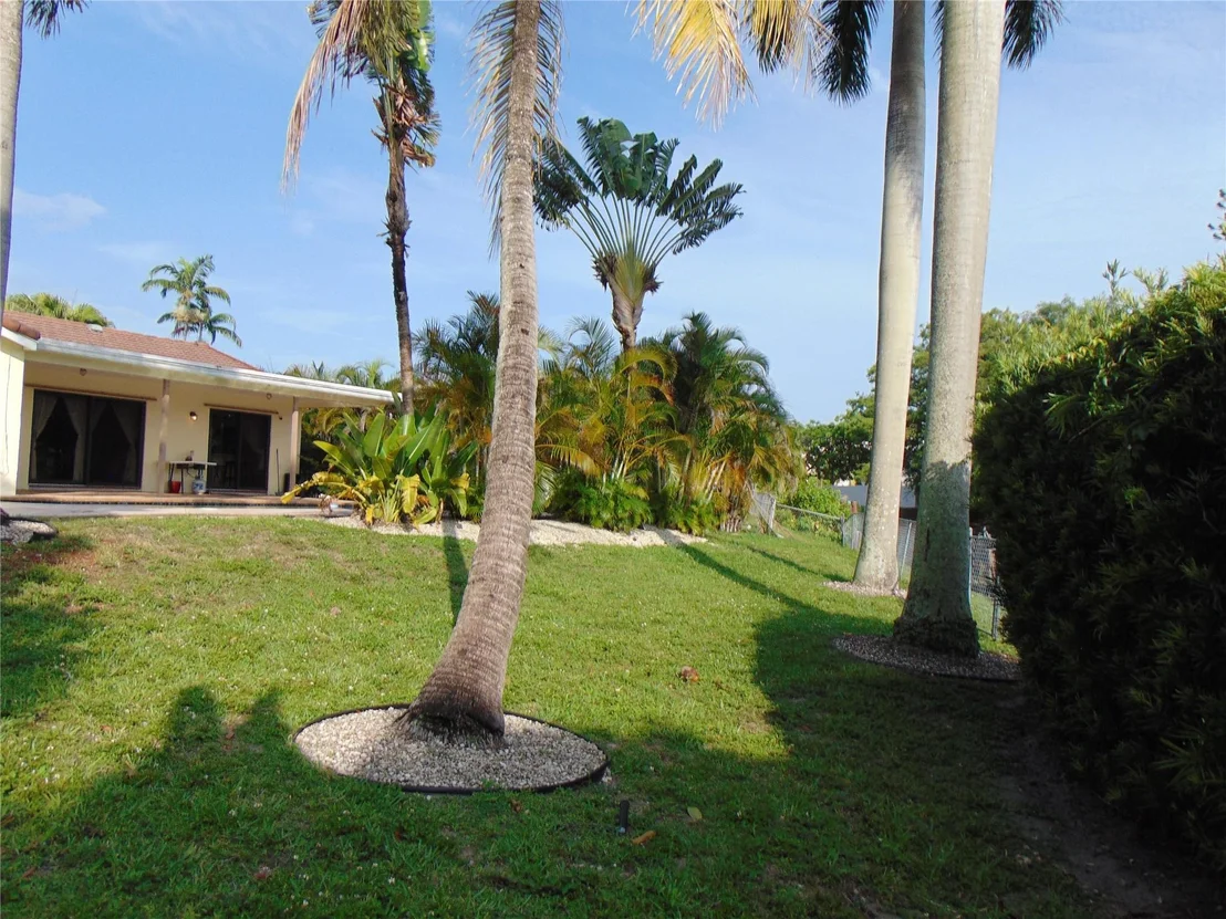 Photo of 595 E River Drive