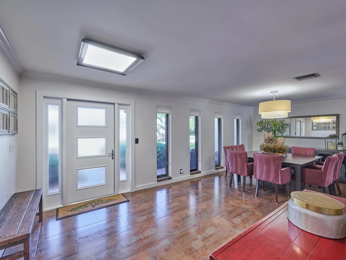 Photo of 2652 NE 3rd Street