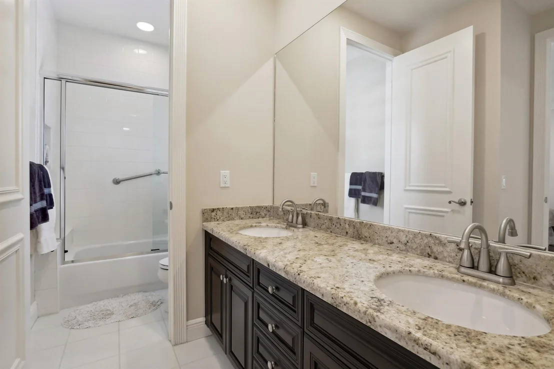 Photo of 6862 Royal Orchid Circle