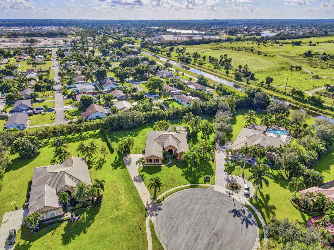 Photo of 4372 Hunting Trail