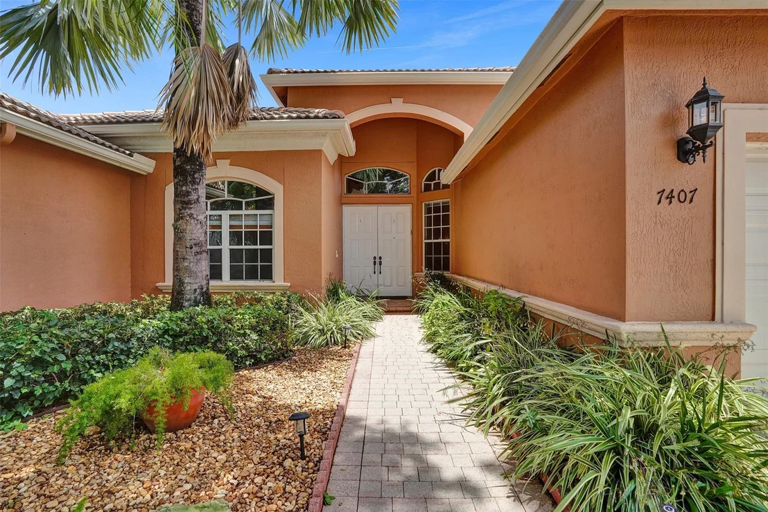 Photo of 7407 Viale Angelo