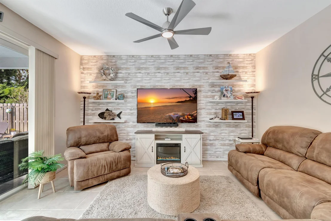 Photo of 7061 Chesapeake Circle