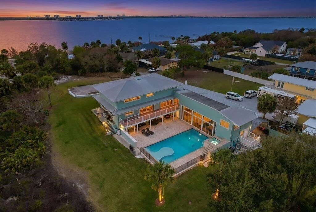 Photo of 3712 E Mockingbird Hill