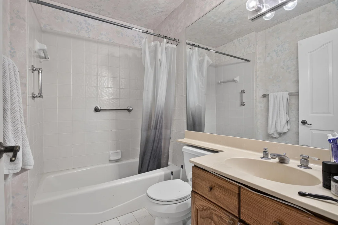 Photo of 526 Misty Oaks Drive