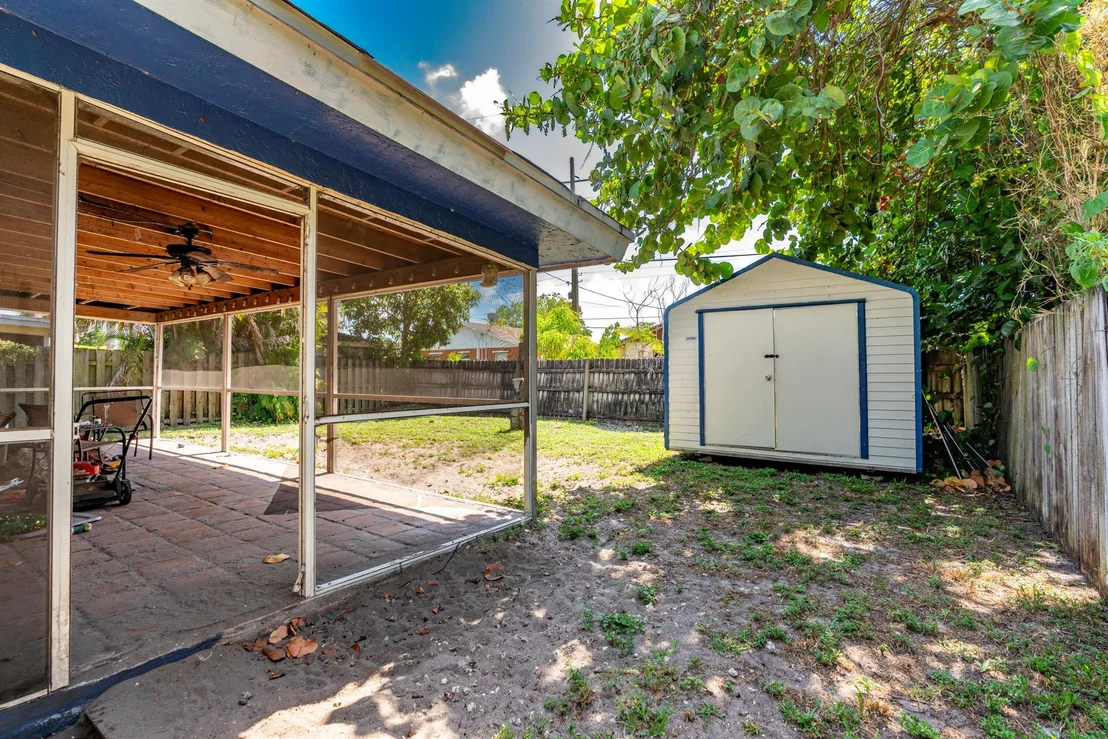 Photo of 7723 4th Terrace