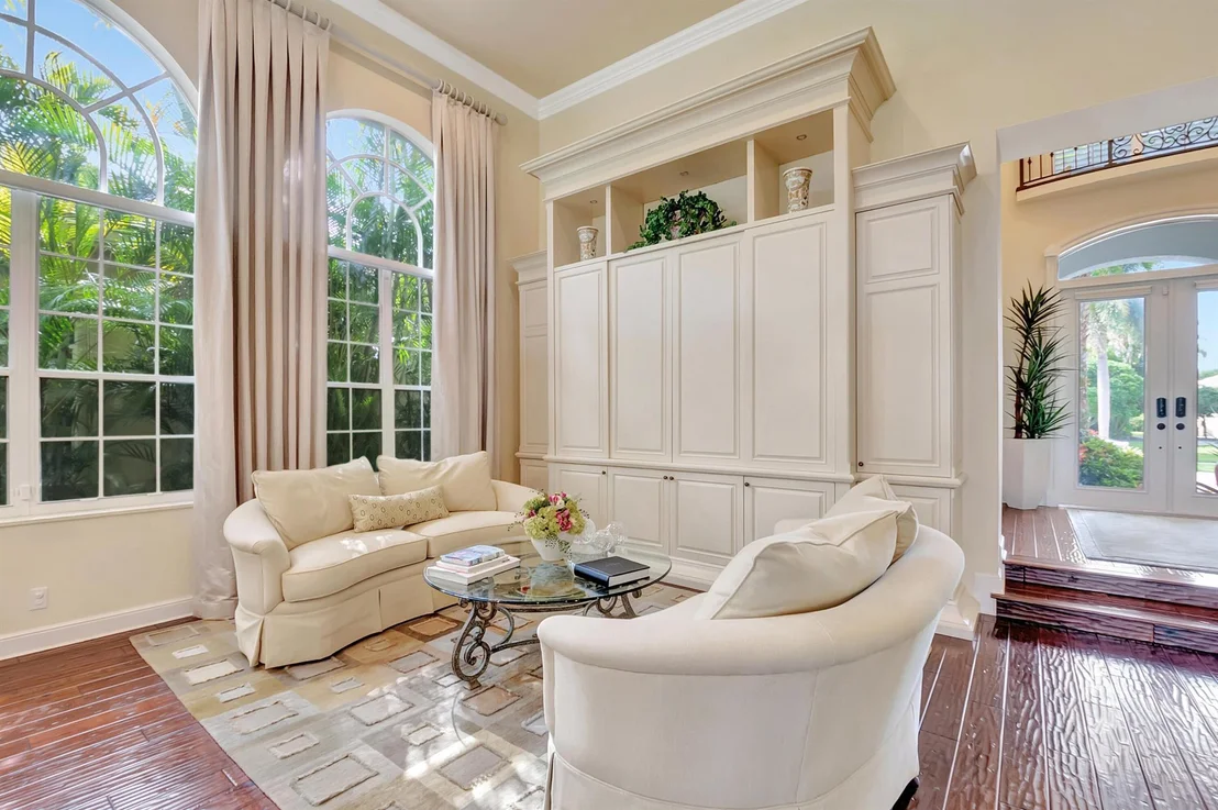 Photo of 4162 NW Briarcliff Circle