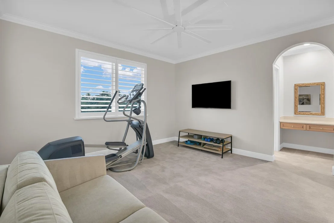 Photo of 10633 Pine Tree Terrace