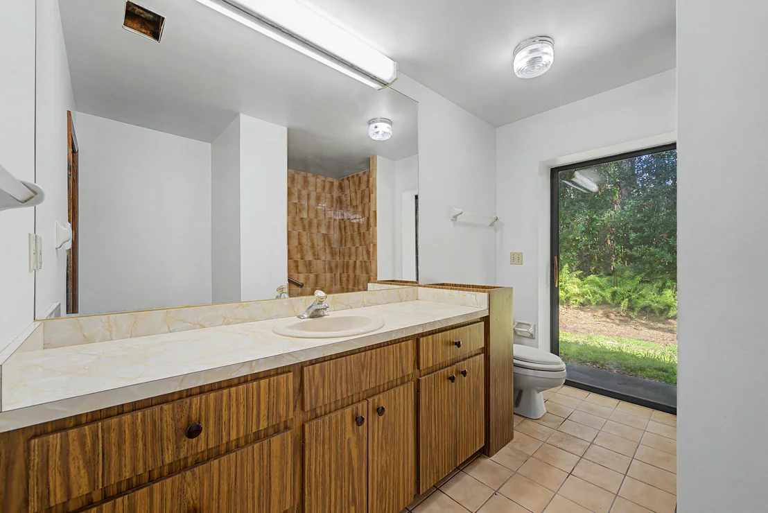 Photo of 13500 NW 2nd Avenue