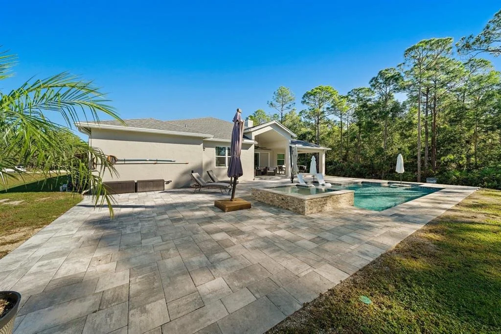 Photo of 12216 175th Road N