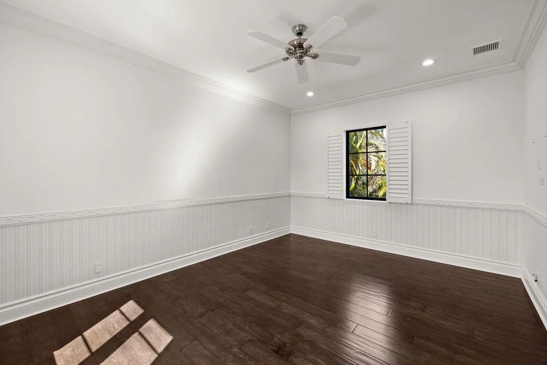 Photo of 9253 Este Lago Drive
