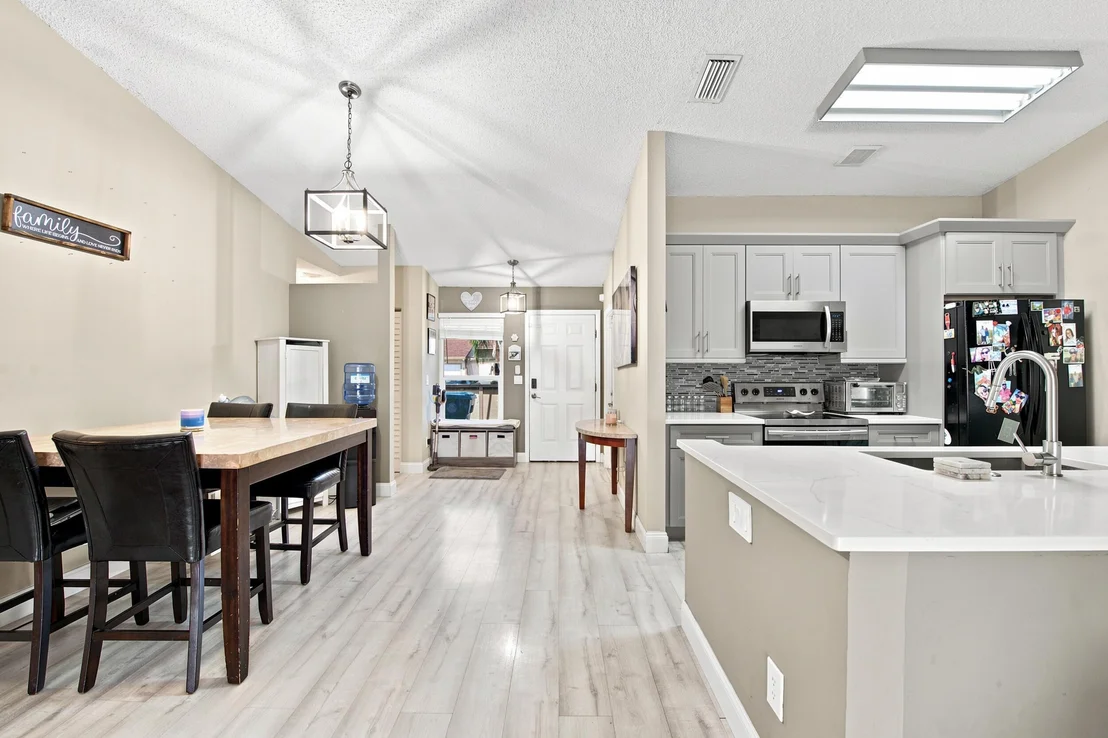 Photo of 18 WINCHMORE Lane