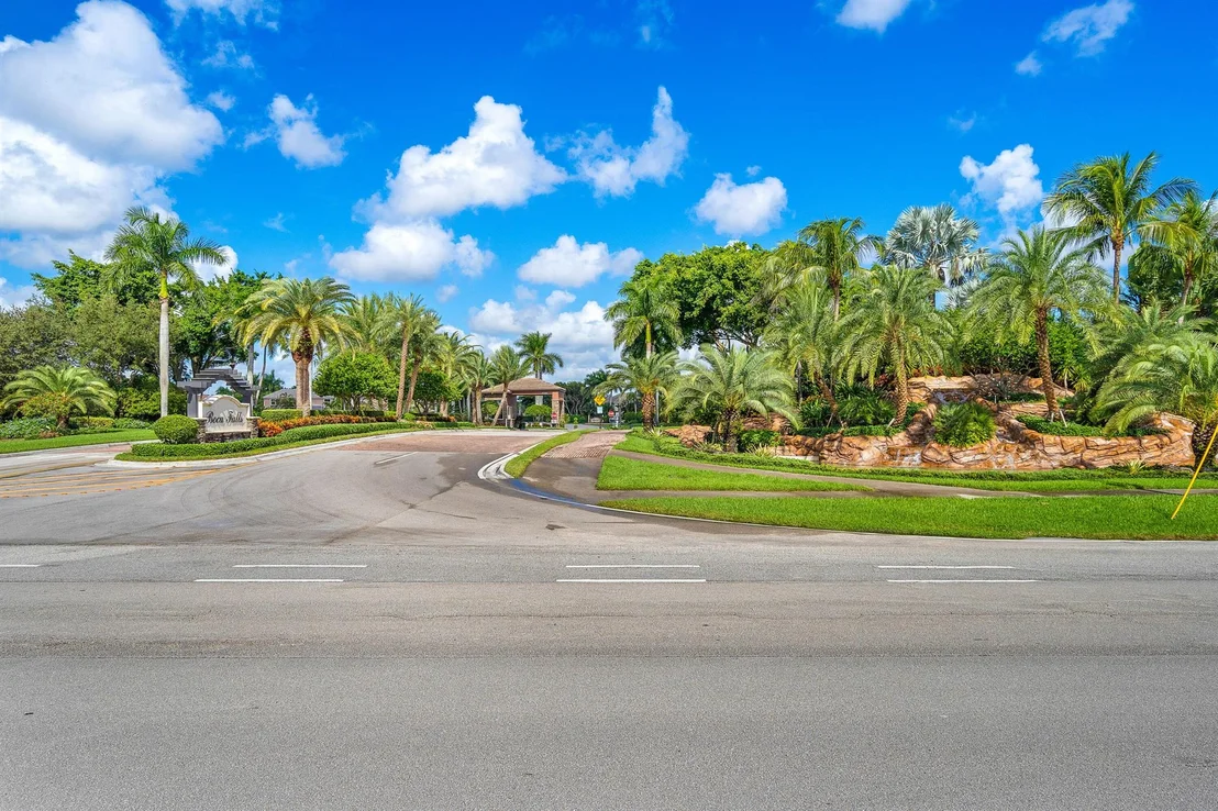 Photo of 21804 Marigot Drive