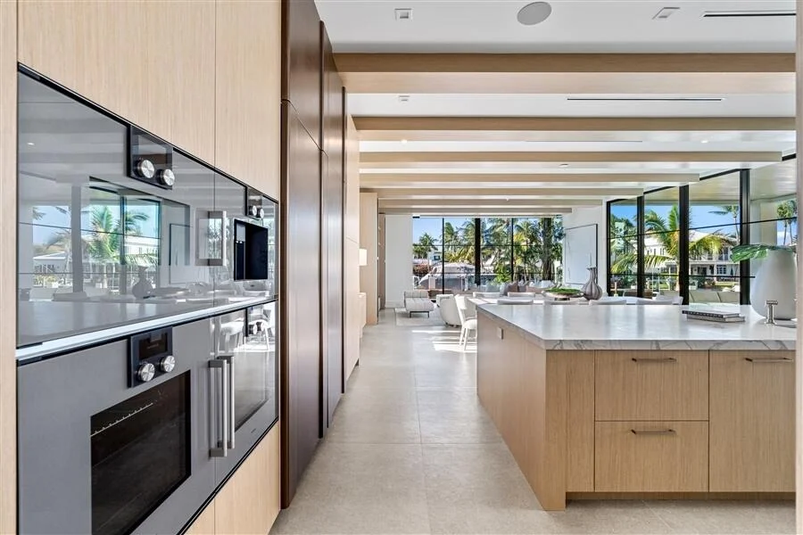 Photo of 1117 BEACH Drive