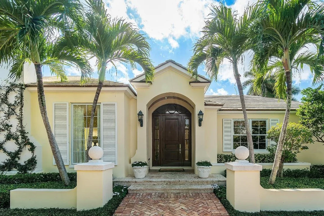 Photo of 450 Banyan Road