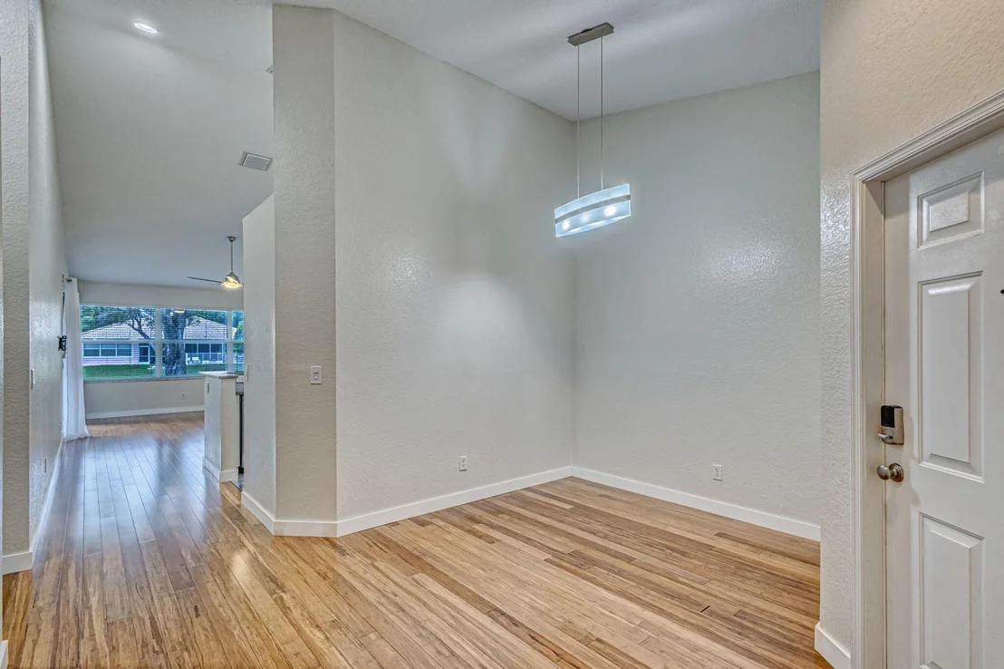 Photo of 386 Coral Trace Lane
