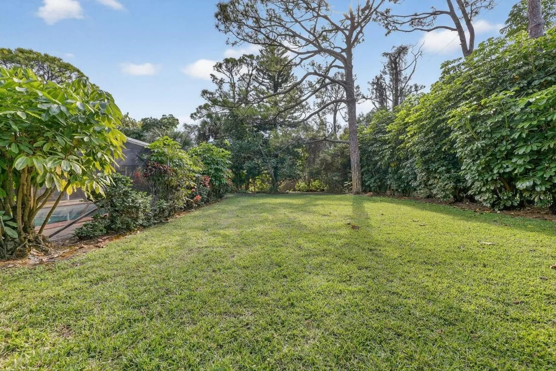 Photo of 1444 NW Spruce Ridge Drive