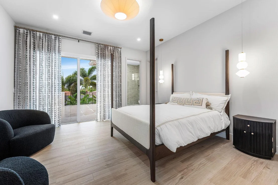 Photo of 290 Sabal Palm Terrace
