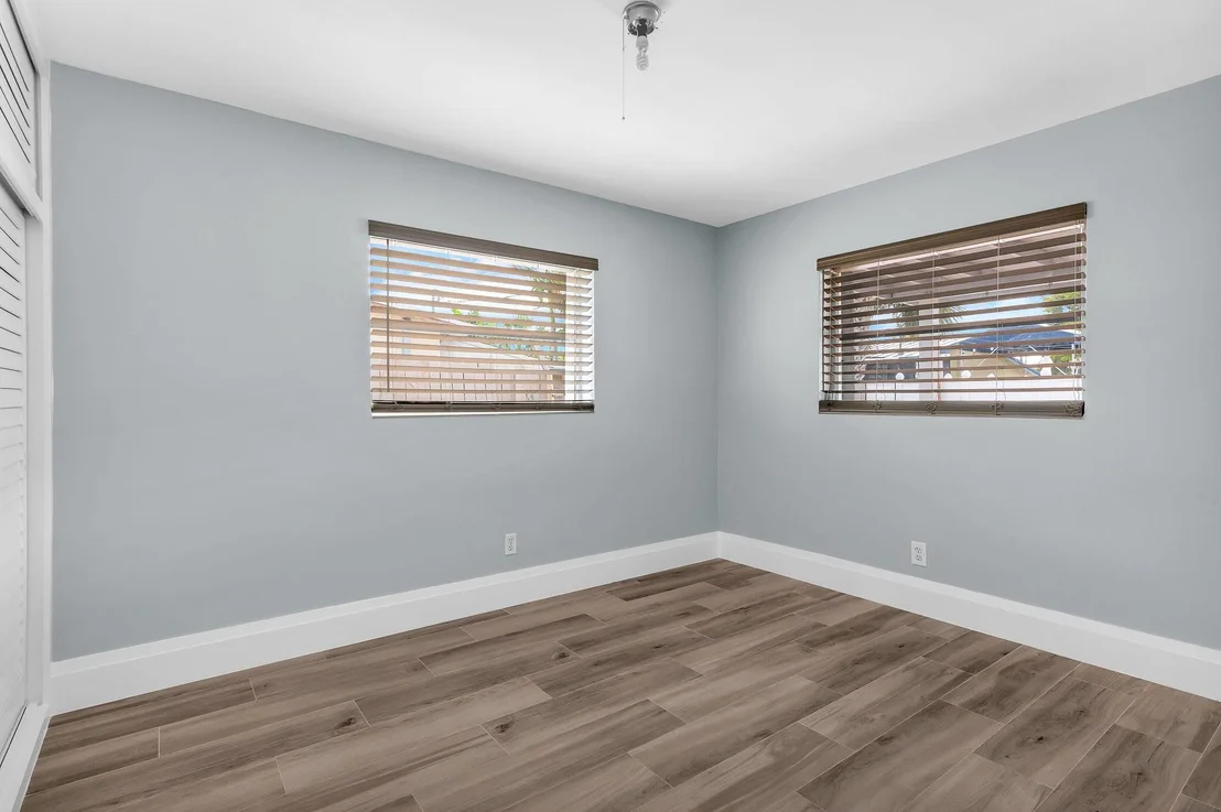Photo of 3211 NE 9th Terrace