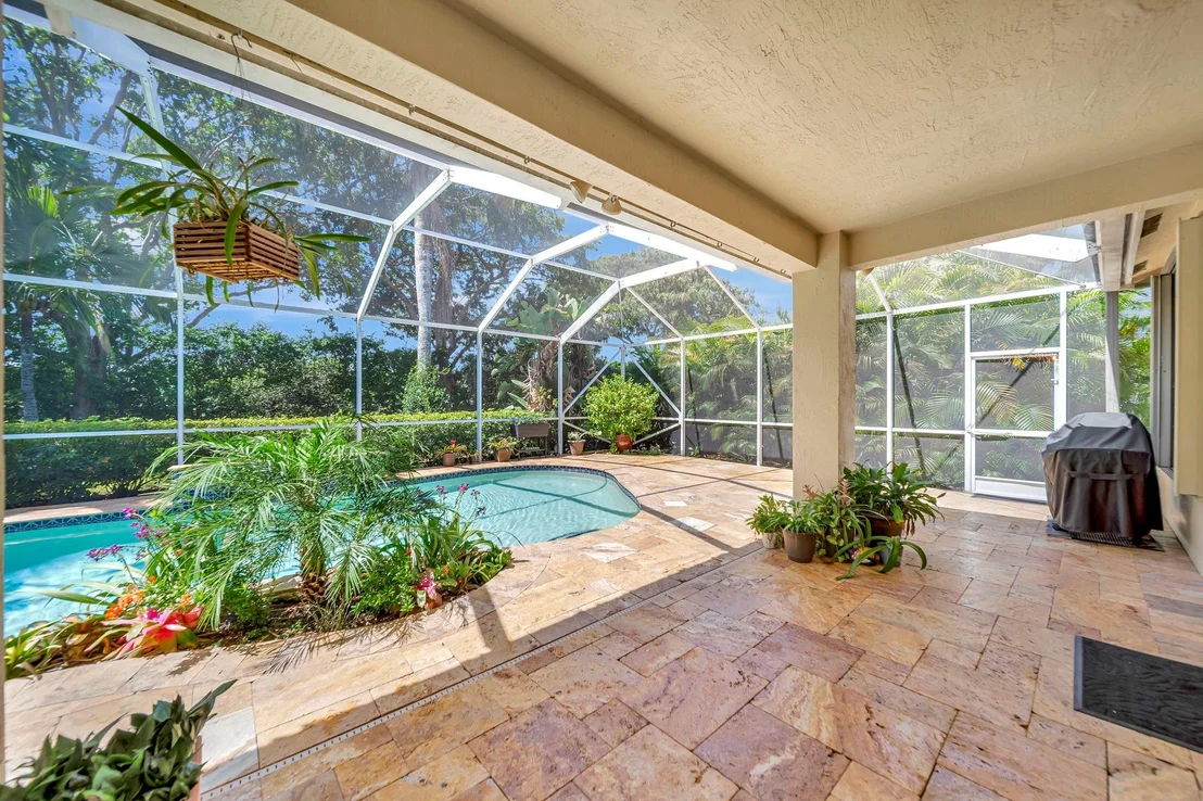 Photo of 16412 Diamond Place