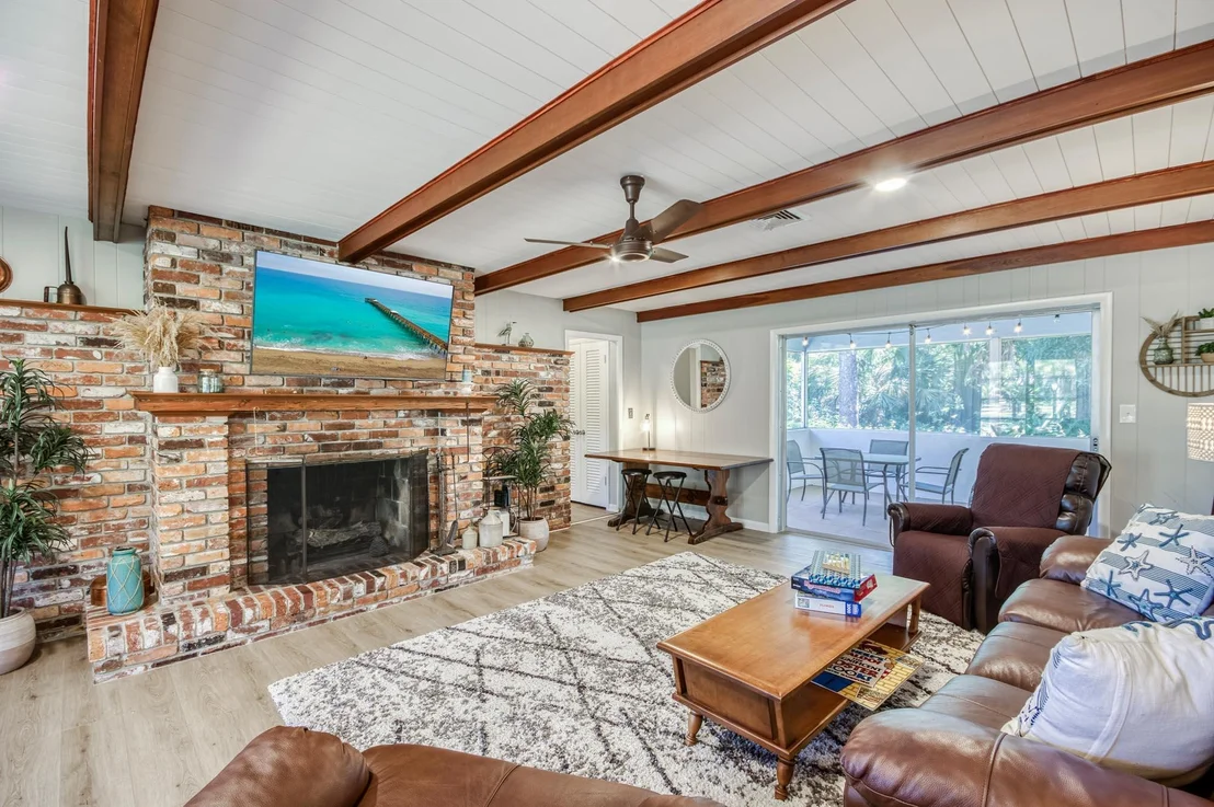 Photo of 5528 Hibiscus Road