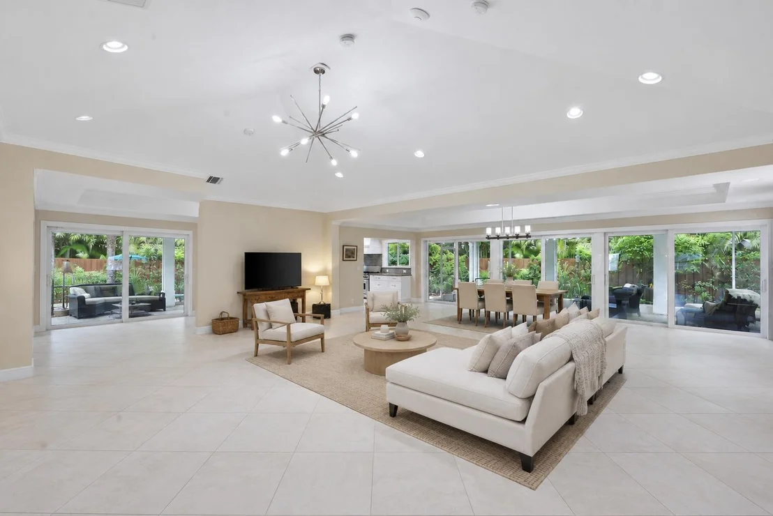 Photo of 4535 Oak Tree Court