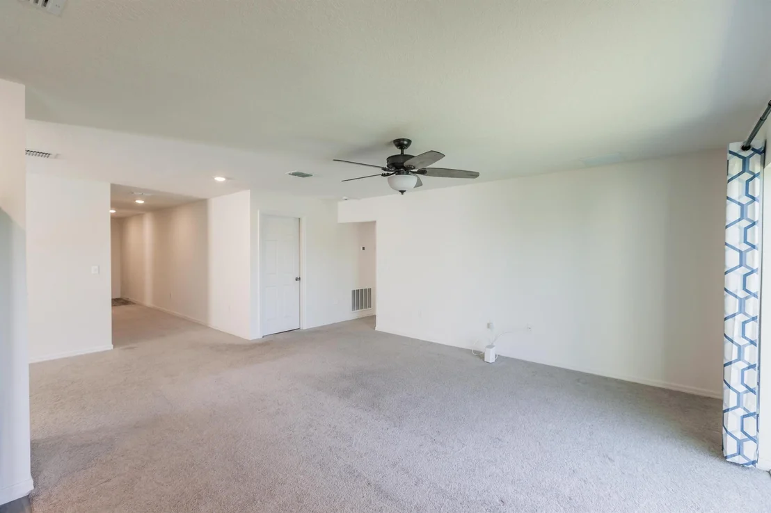 Photo of 744 SE 25th Drive
