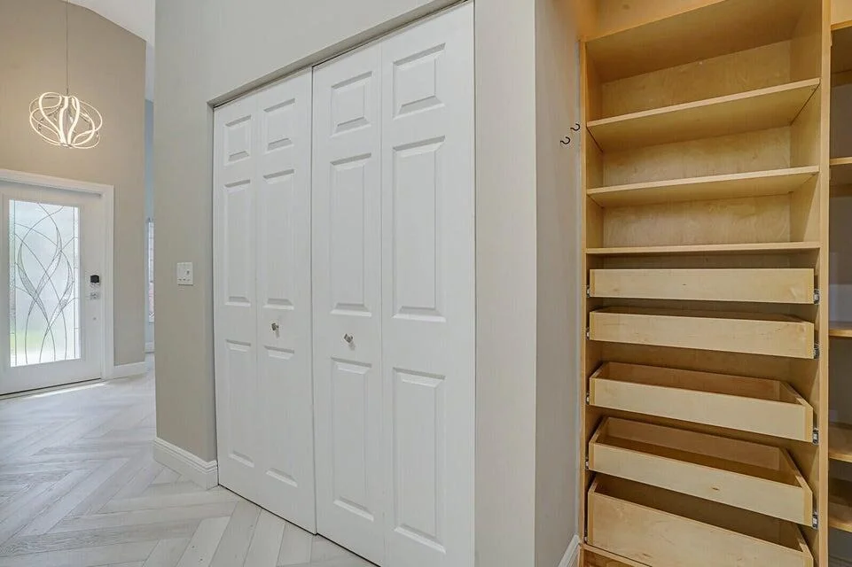 Photo of 8592 Logia Circle