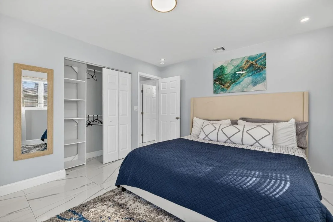 Photo of 511 Iris Avenue