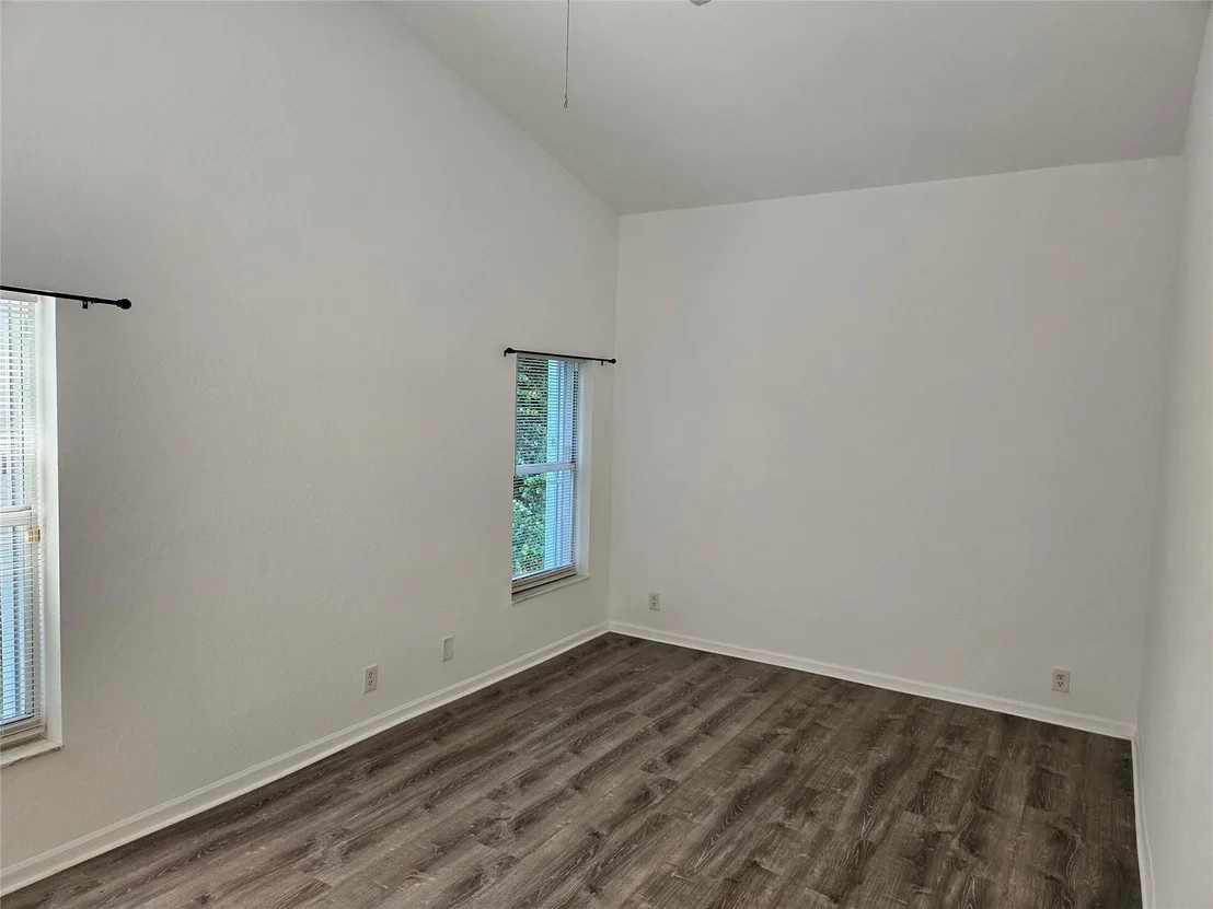 Photo of 5845 EAGLE CAY Circle