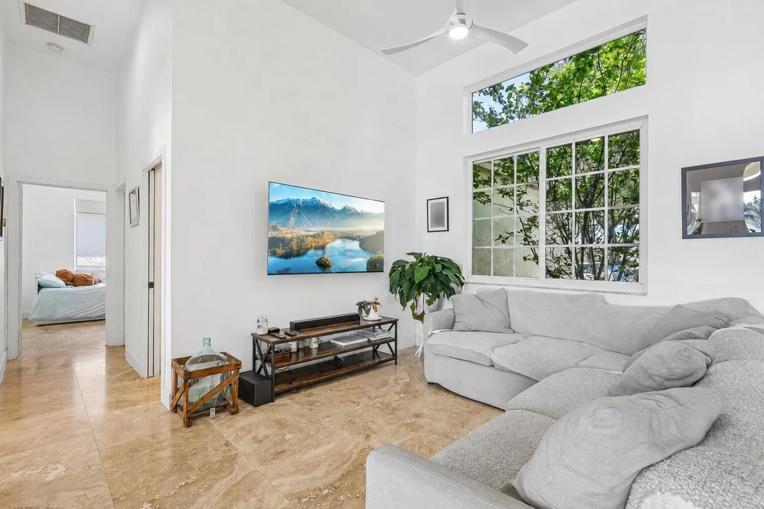 Photo of 762 Heritage Drive