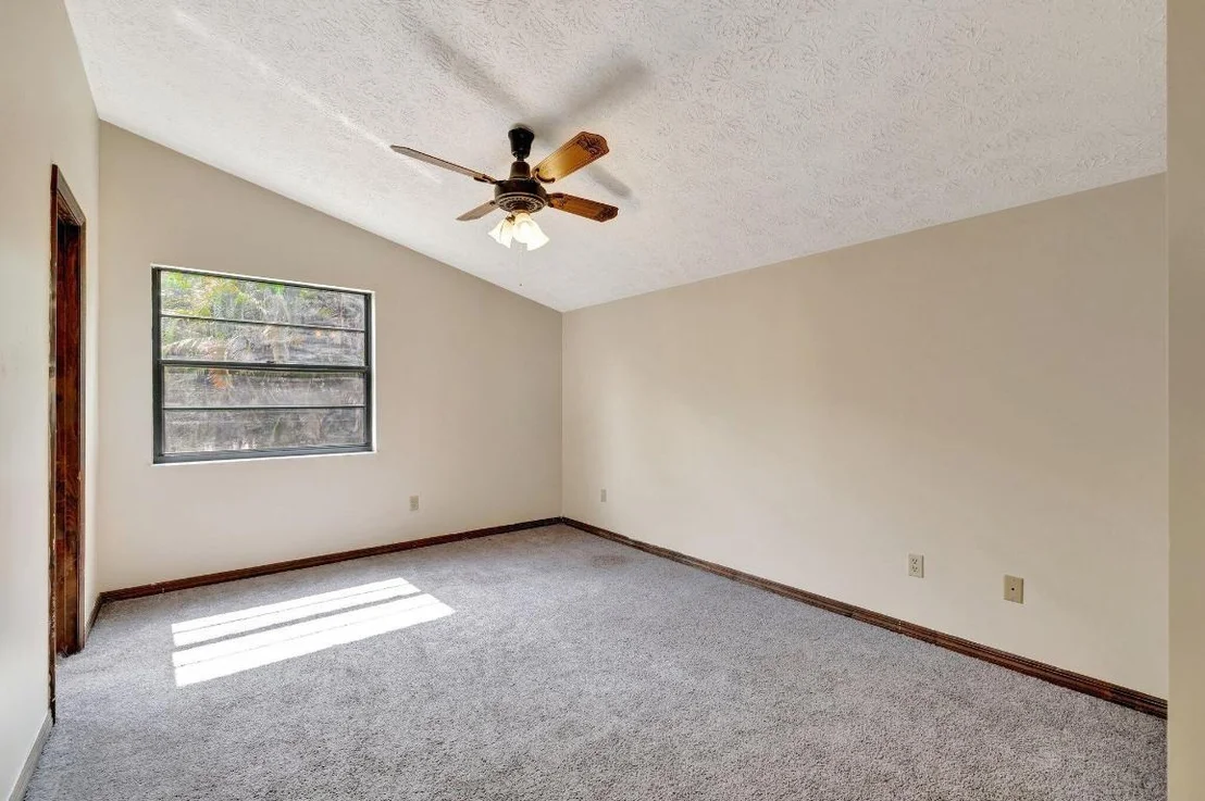 Photo of 5404 Sunset Boulevard
