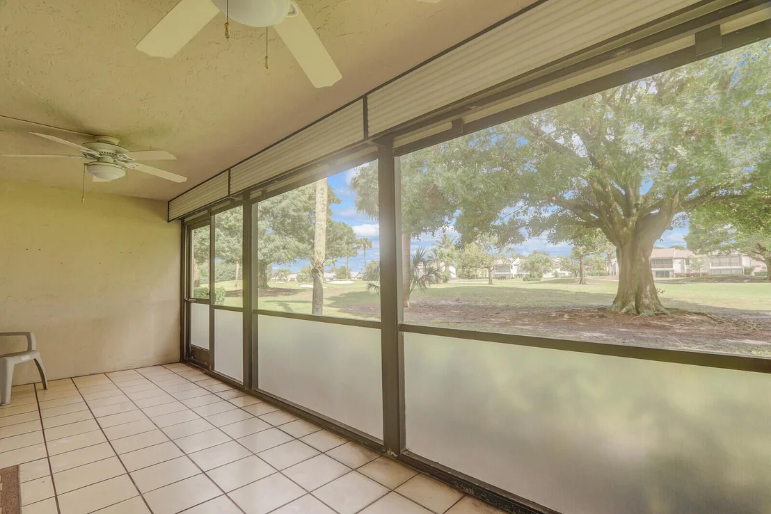 Photo of Unit F at 501 Pinecrest Circle