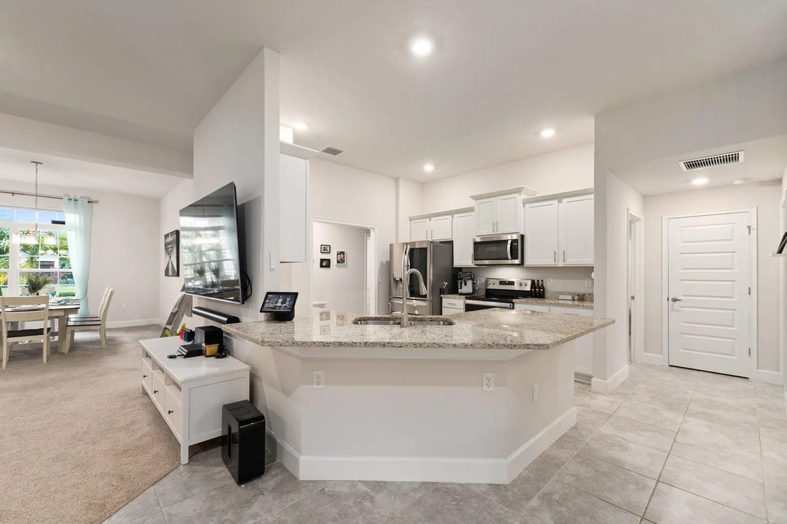 Photo of 8324 Amalfi Circle