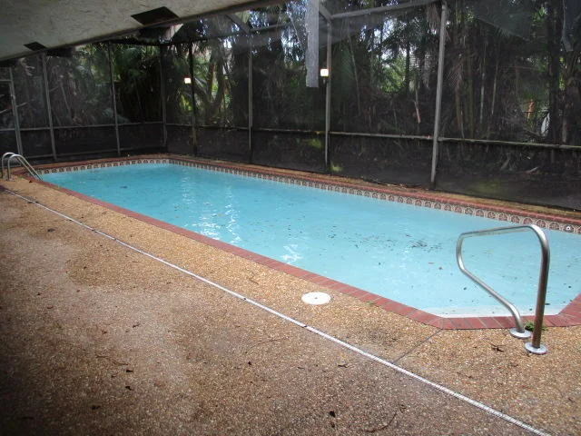Photo of 3850 Live Oak Boulevard